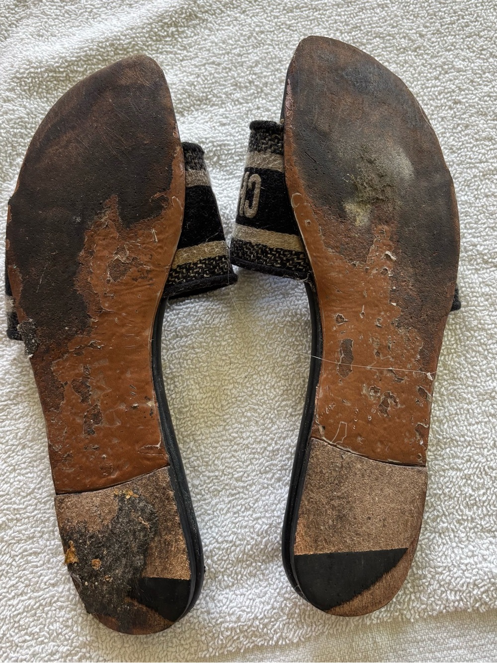 Dior Deep Blue and Beige Embroidered Slide Sandals - Picture 5 of 6